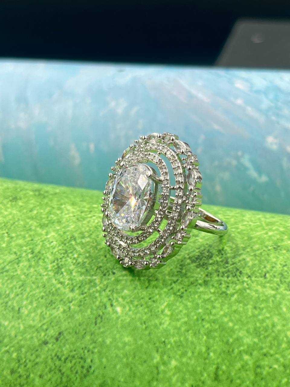 White Oval Stone Finger Ring