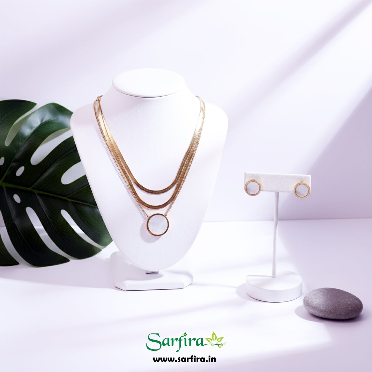 3 Layered Snake Round Necklace Set
