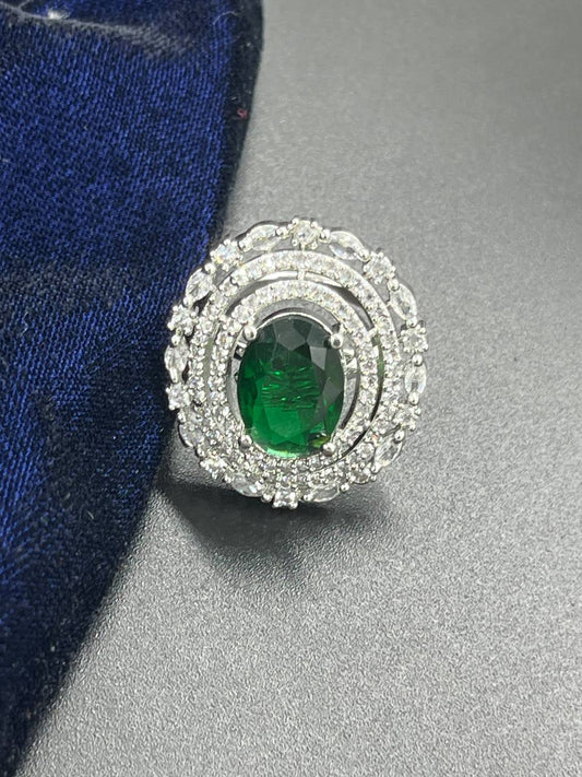 Green Oval Stone Finger Ring