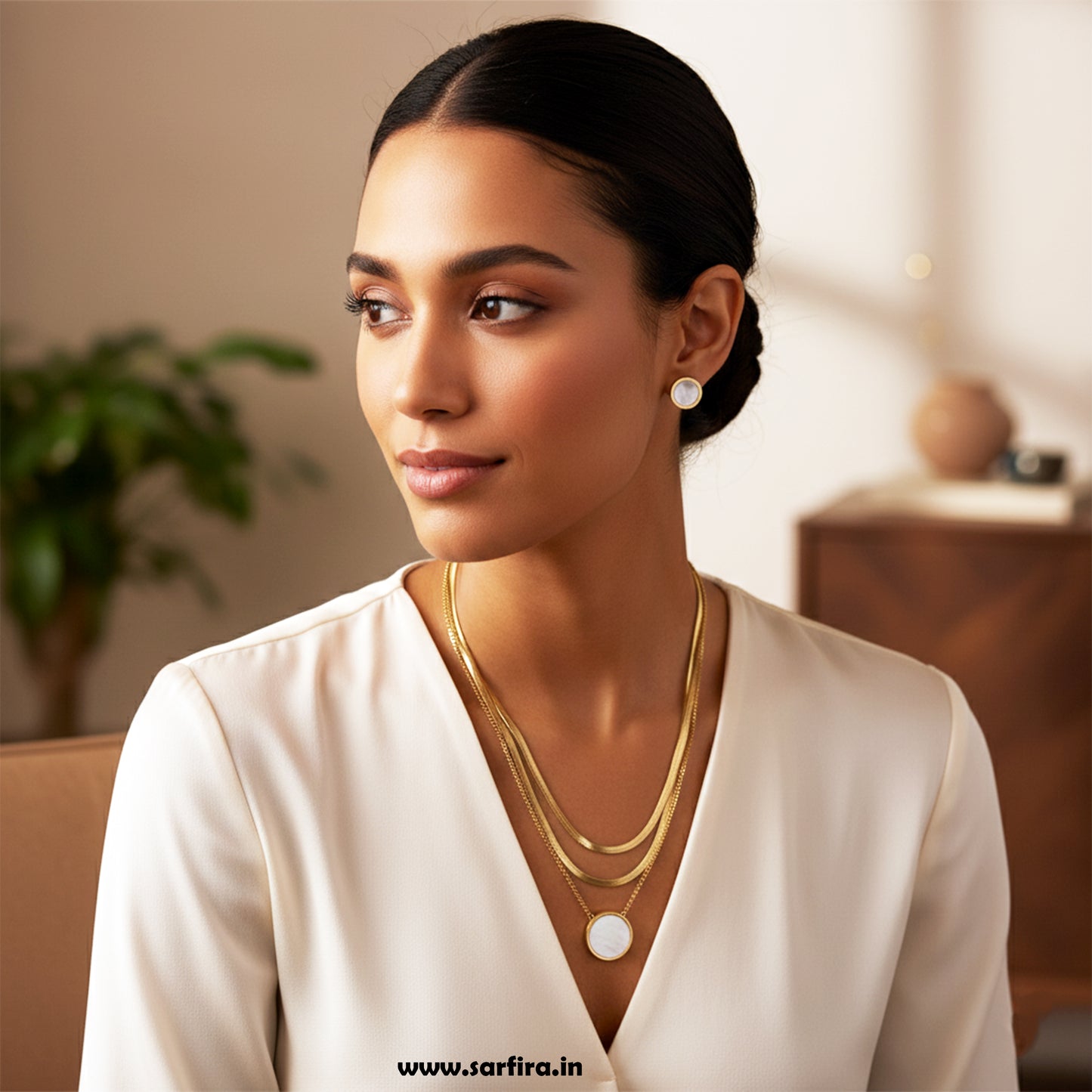 3 Layered Snake Round Necklace Set