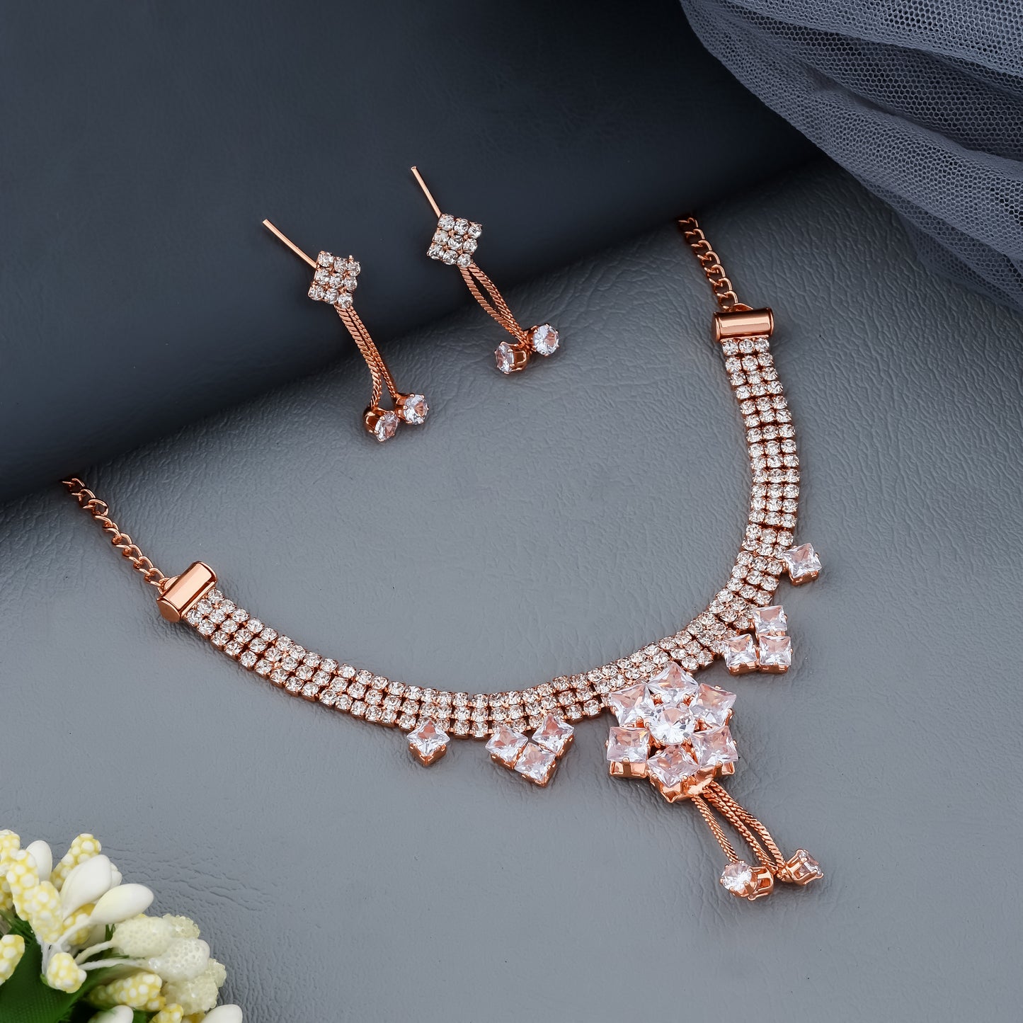 Diamond Choker Necklace Set