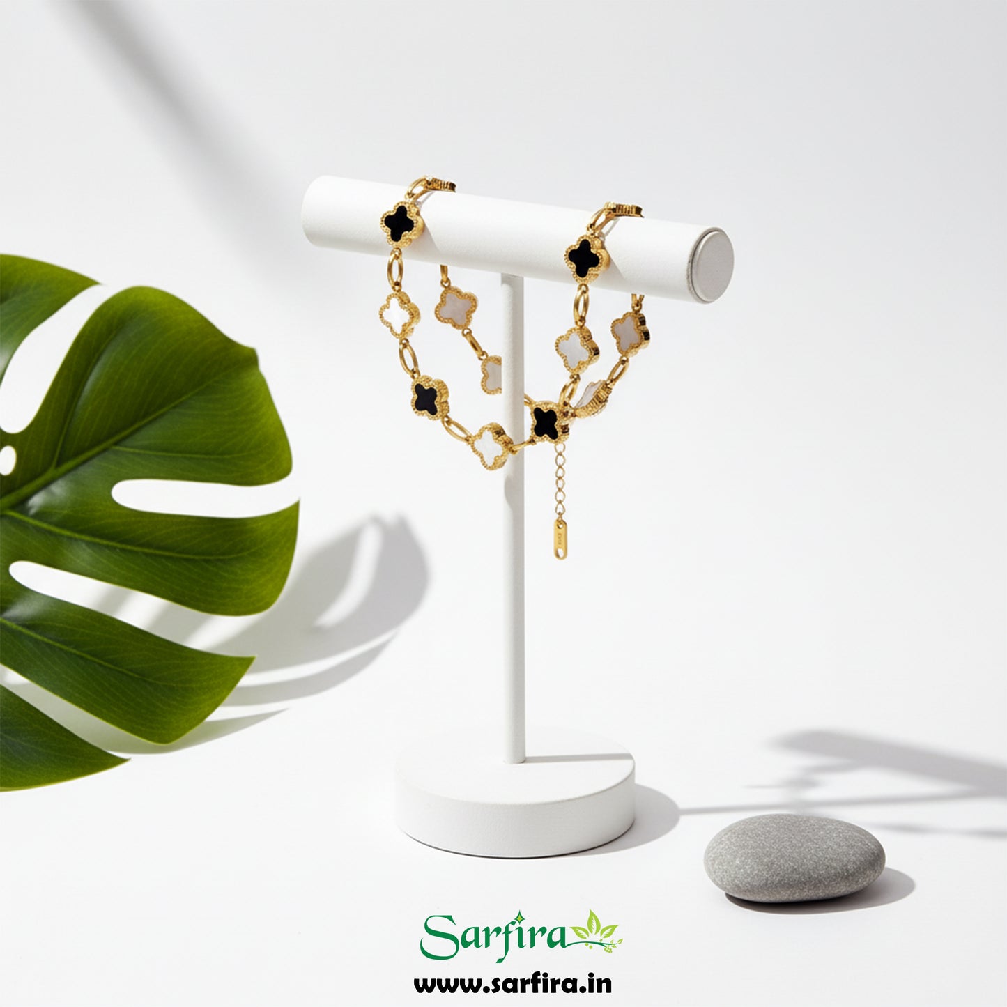 Black & White Clover Station Link Bracelet