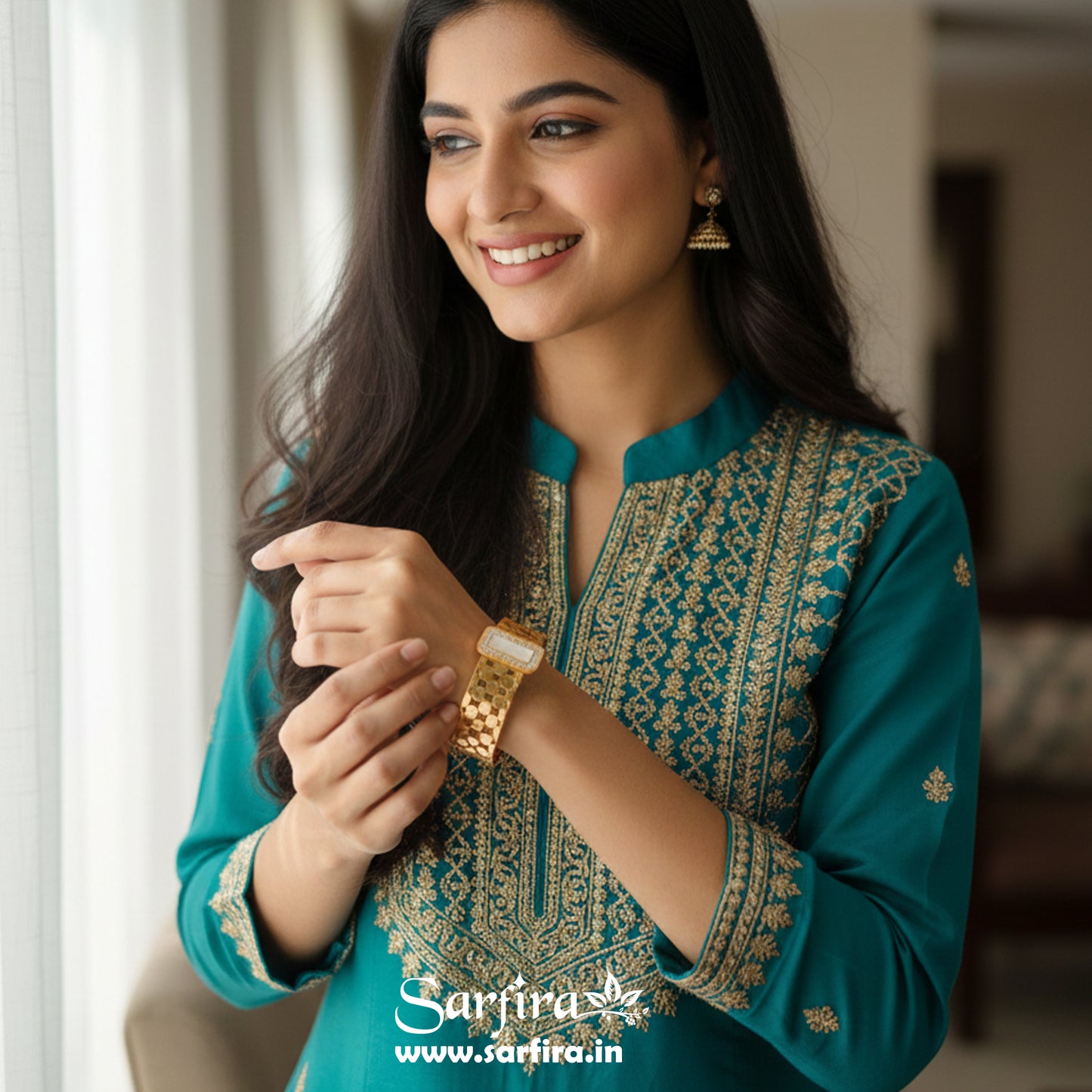 Geometric Pattern Kada Bracelet