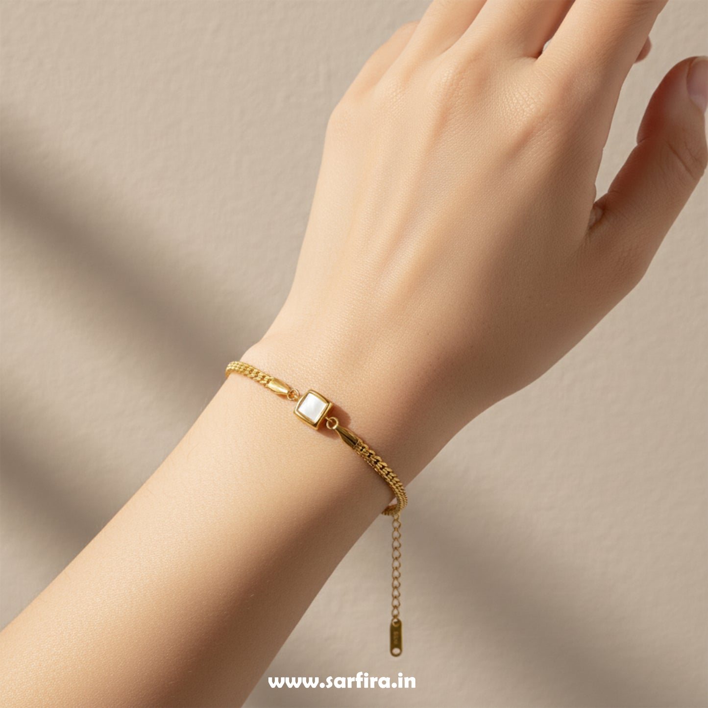 Square MOP Chain Bracelet