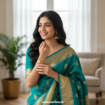 Screw Detail Stone Kada Bracelet