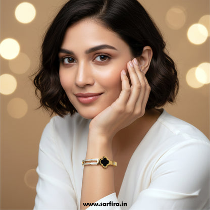 Black Flower Split Band Kada