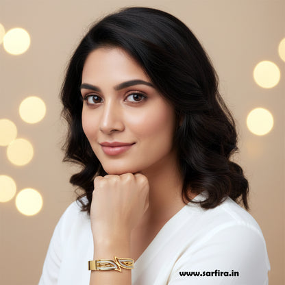 Leaf Design Overlap Kada Bracelet