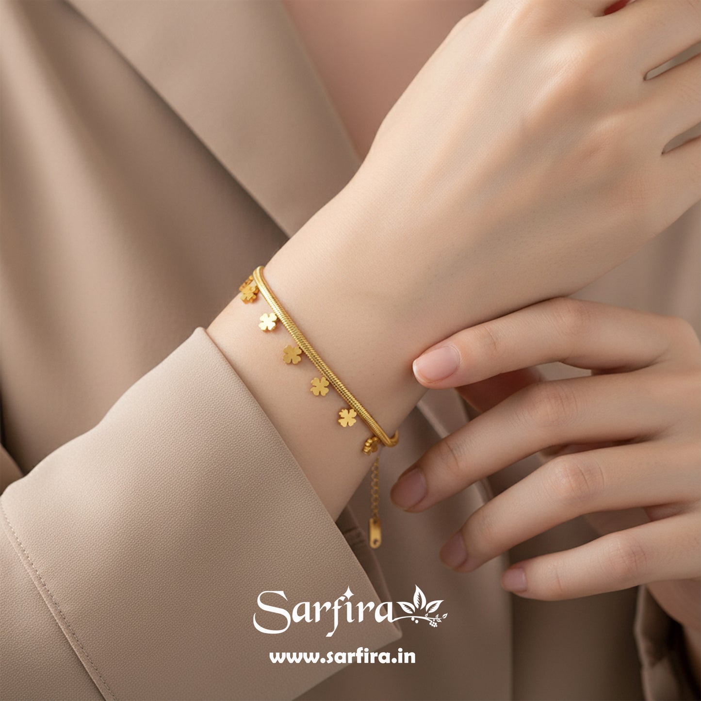 Charm Flower Snake Chain Bracelet