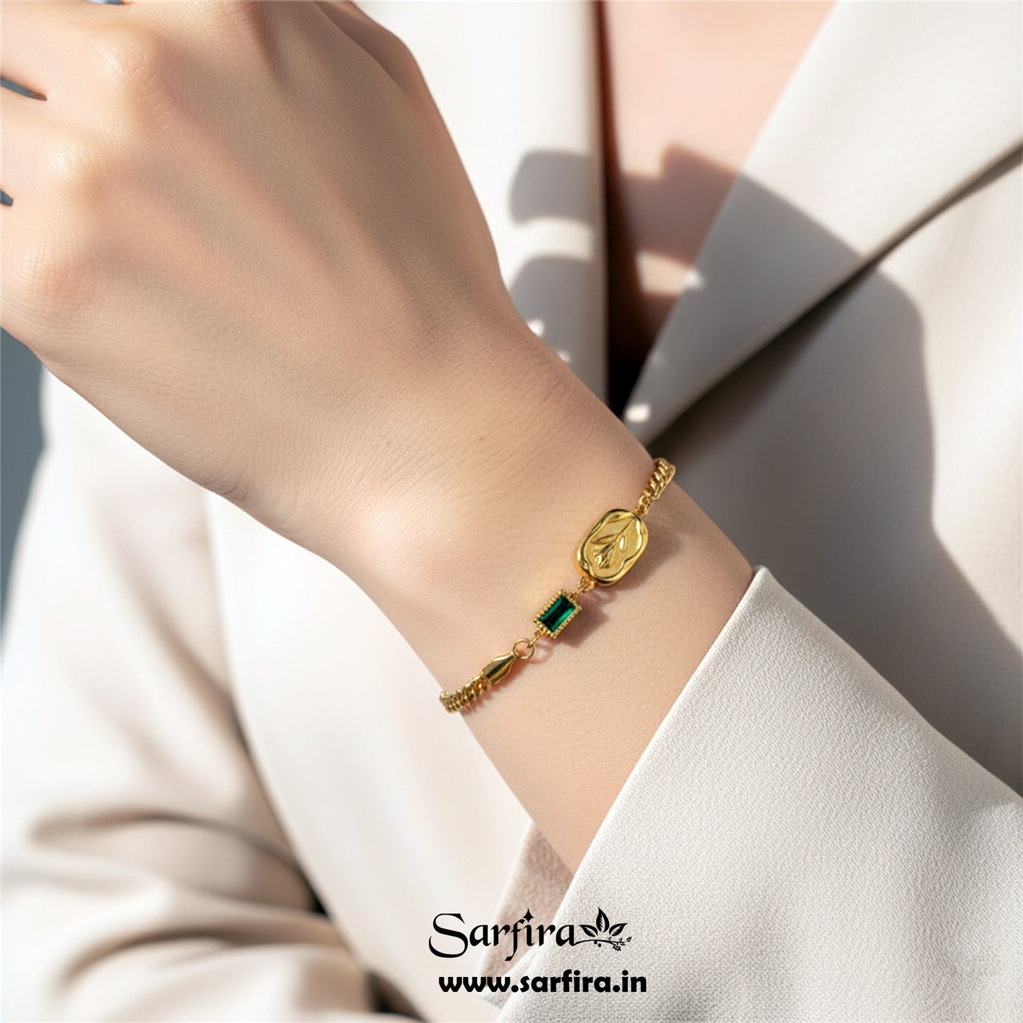 Green Stone Gold Flower Bracelet