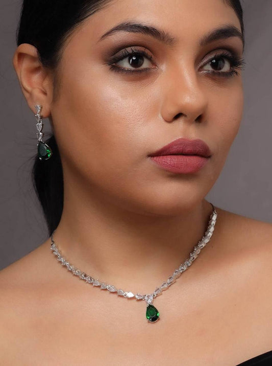 Green Teardrop Necklace Set – Elegant Wedding & Party Jewelry