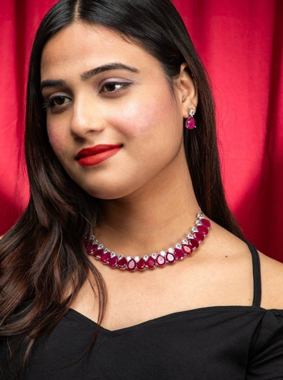 Red Stone Tear Drop Choker Necklace