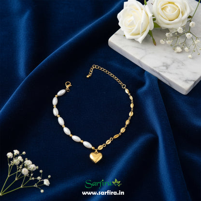 Anti-Tarnish Gold Half Pearl Half Leaf Bracelet