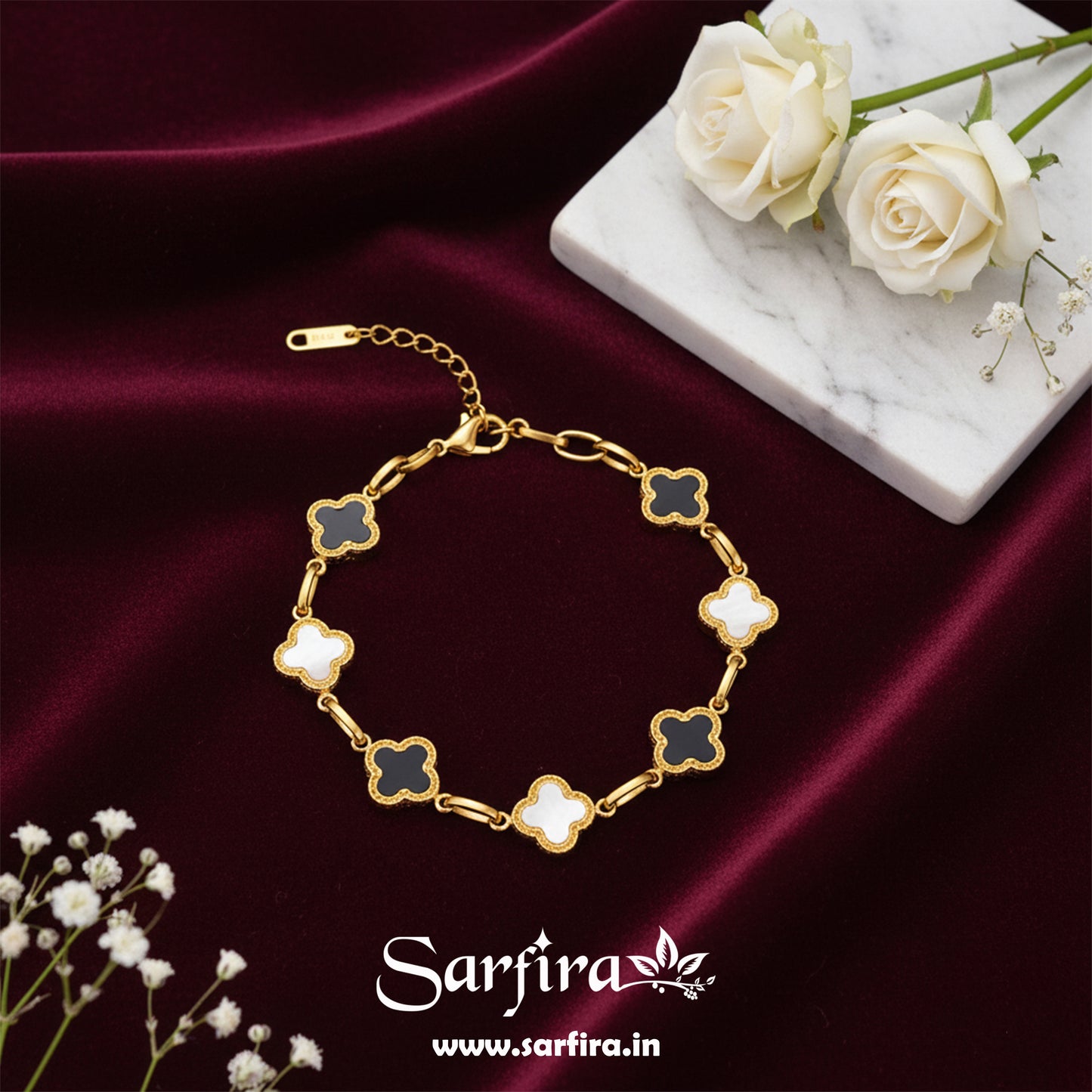 Black & White Clover Station Link Bracelet