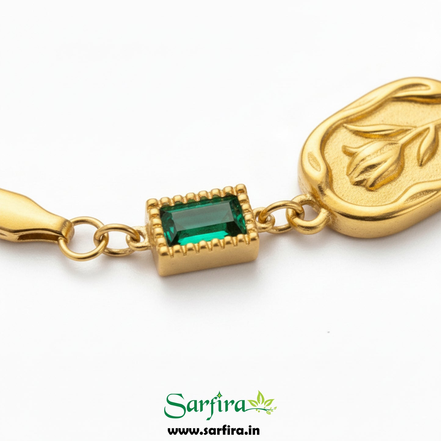 Green Stone Gold Flower Bracelet