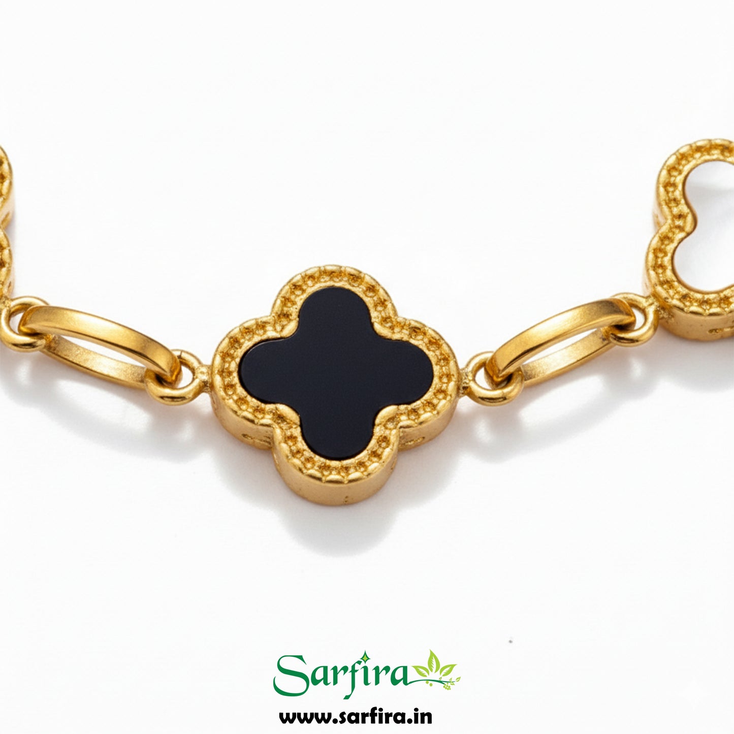 Black & White Clover Station Link Bracelet