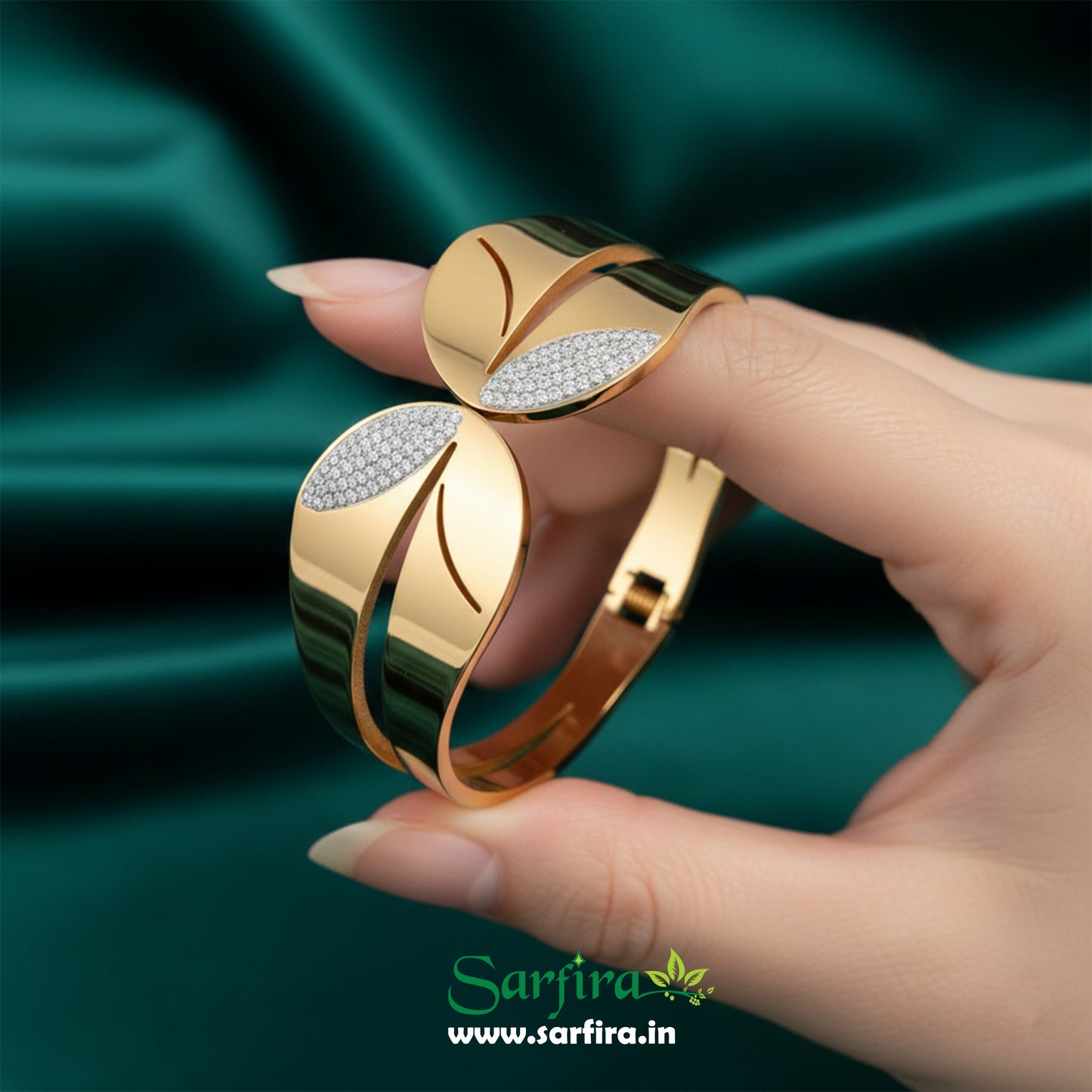 Two Side Leaf Overlap Cuff Bracelet (Kada)