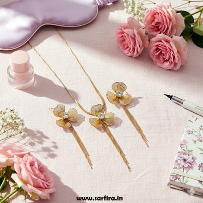 Anti-Tarnish Gold Flower Tassel Necklace & Earring Set