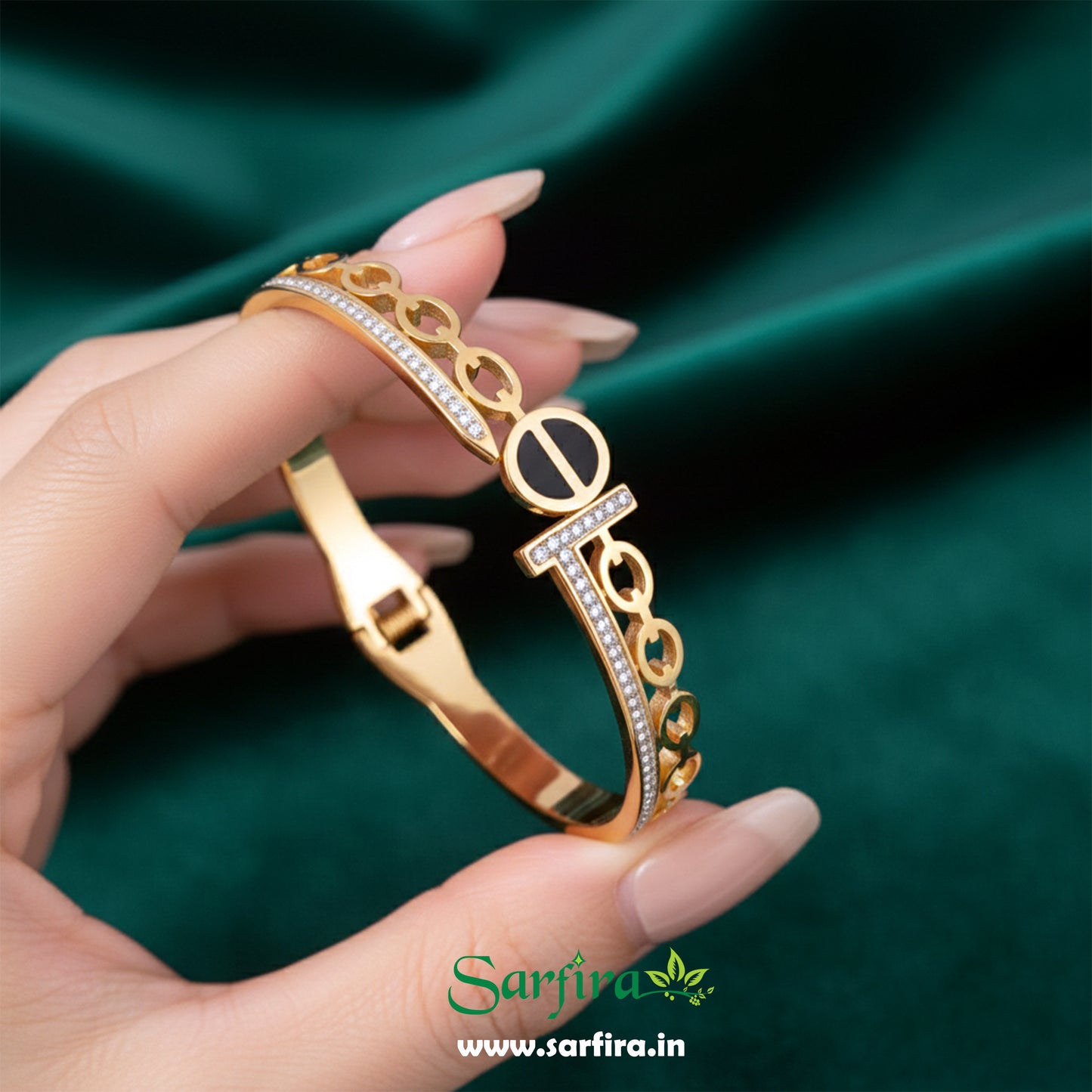 Black Enamel Link Kada Bracelet