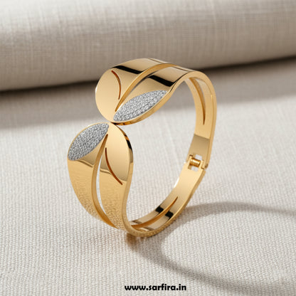 Two Side Leaf Overlap Cuff Bracelet (Kada)