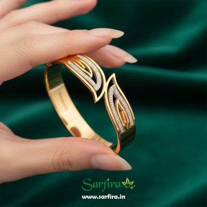 Leaf Design Overlap Kada Bracelet