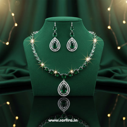 Big Pear Drop Wedding Necklace (Green)