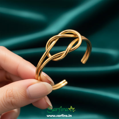 Intertwined Knot Open Cuff Kada