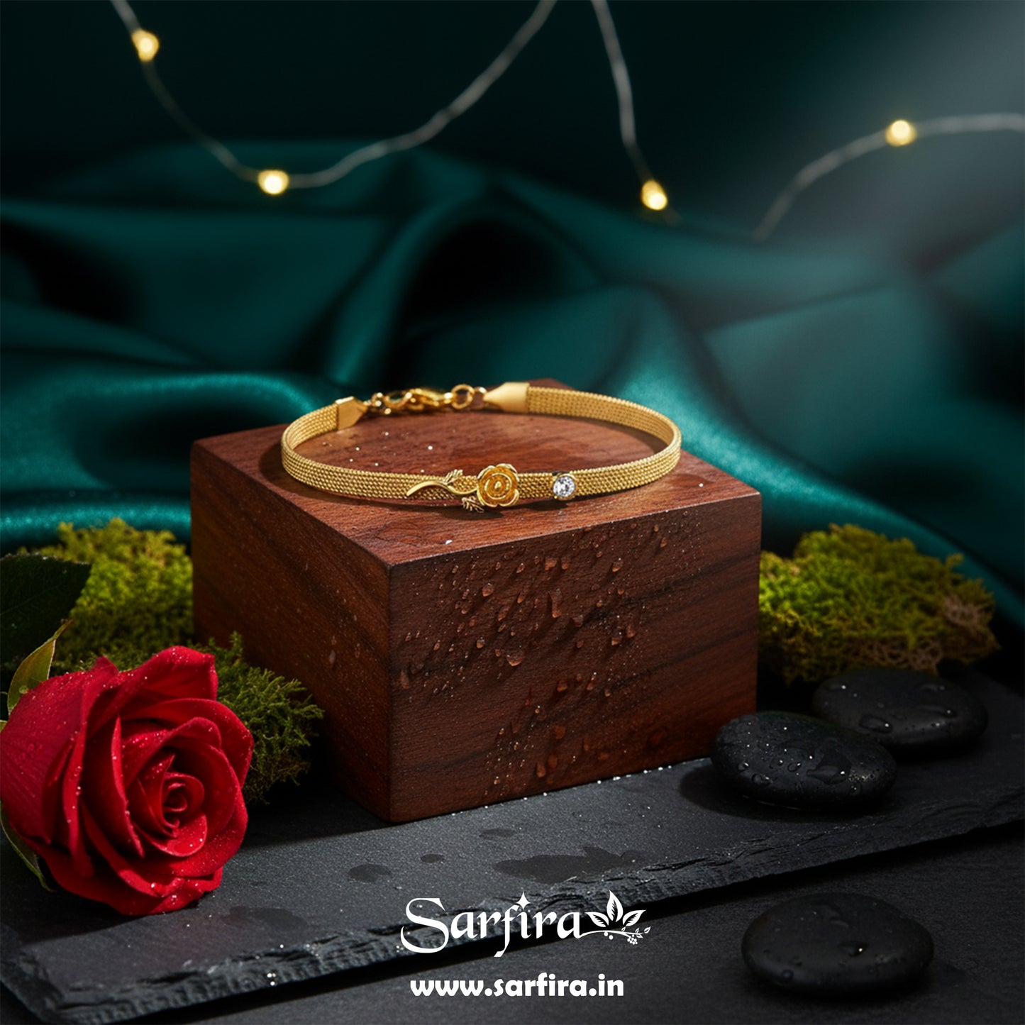 Rose Charm Mesh Bracelet