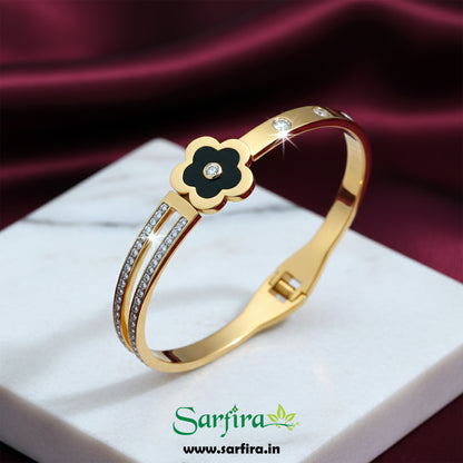 Black Flower Split Band Kada