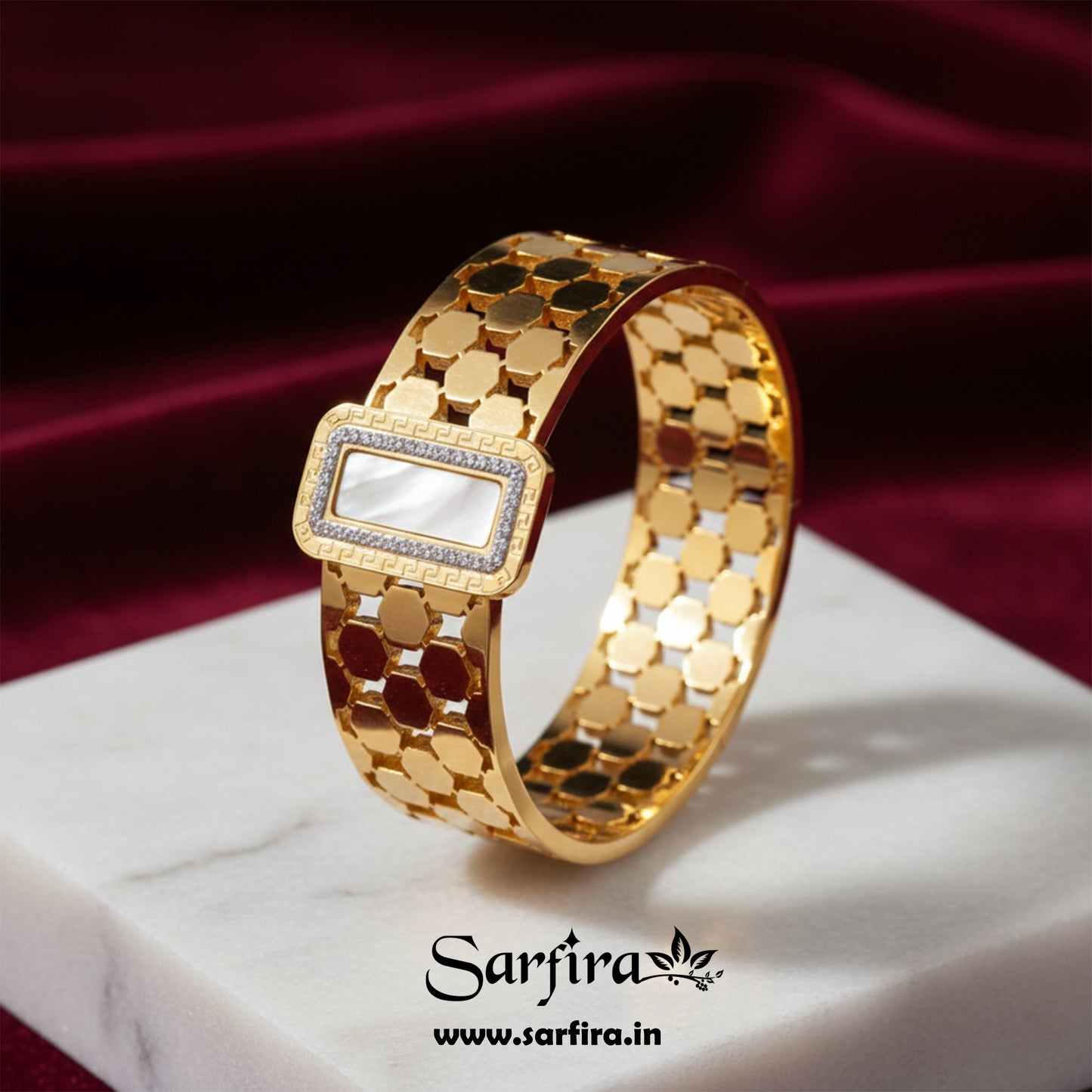 Geometric Pattern Kada Bracelet