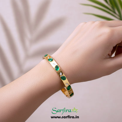 Green Stone Kada Bracelet