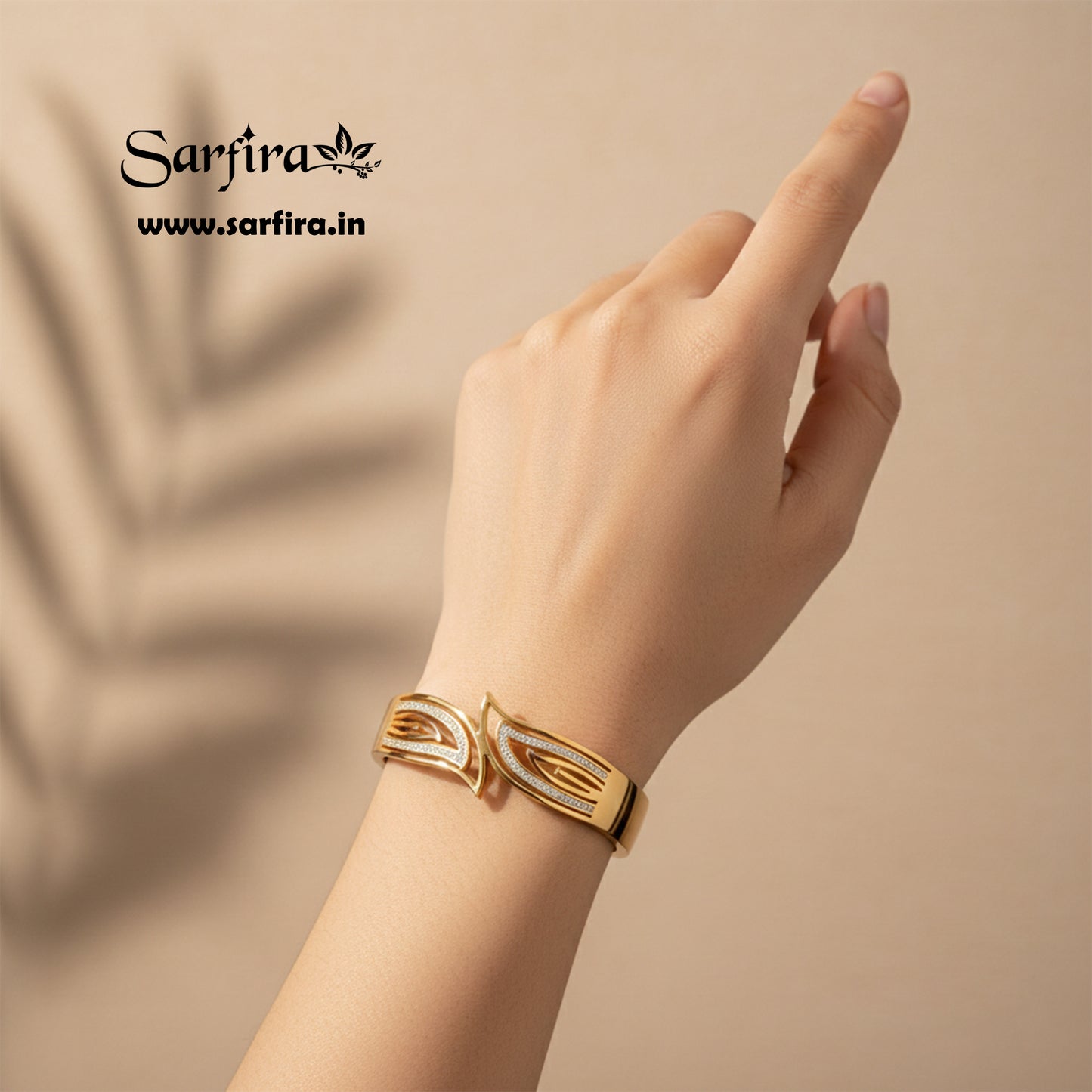 Leaf Design Overlap Kada Bracelet