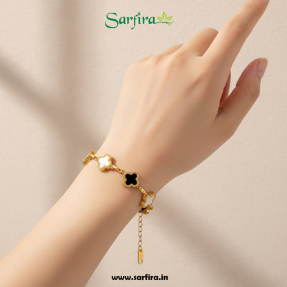 Black & White Clover Station Link Bracelet